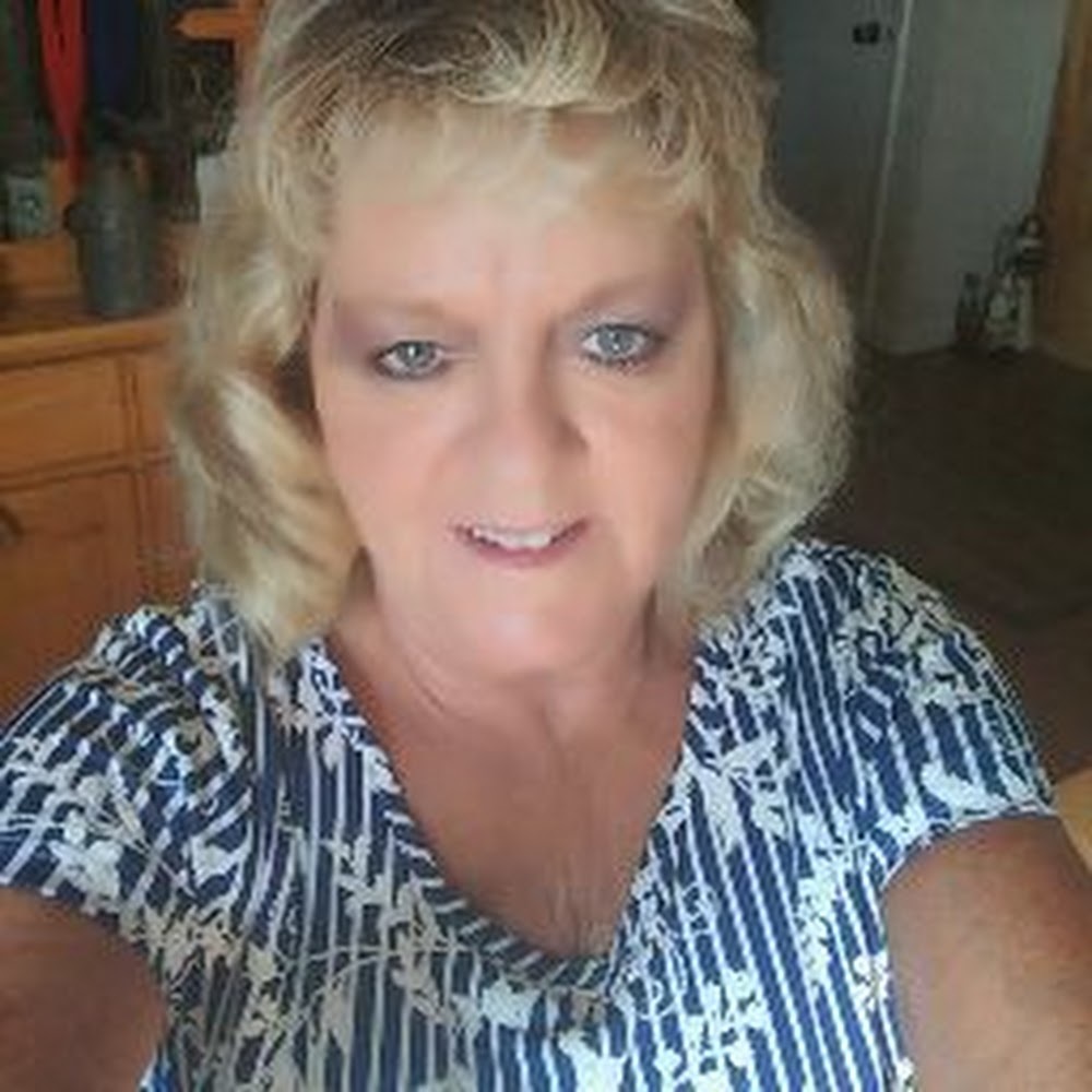 Meet your Posher, Anita